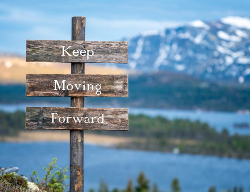 Turn Setbacks Around: Keep Moving Forward with Your Goals